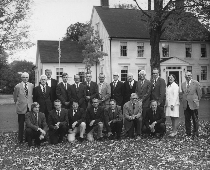 Guilford Savings Bank October 14 1975.jpg Guilford Savings Bank October 14 1975.jpg