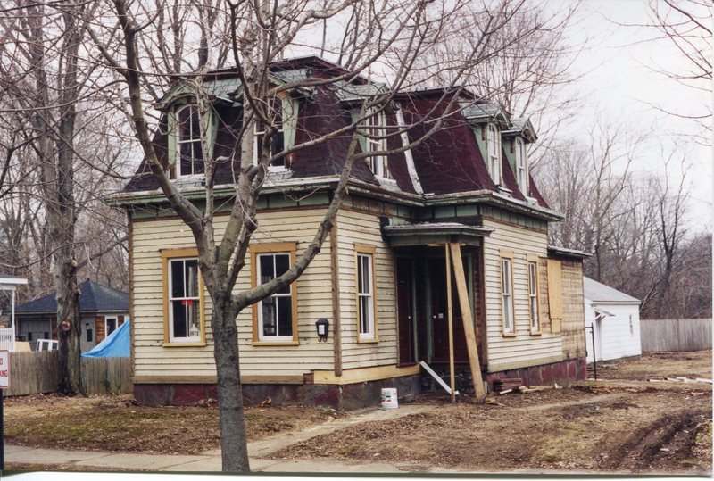 Andrew Jackson house, 27 High Street, west of 23 High Street, built 1872, taken March 4, 2001.jpg Andrew Jackson house, 27 High Street, west of 23 High Street, built 1872, taken March 4, 2001.jpg
