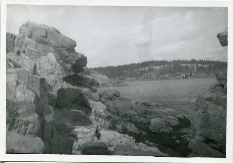 Hubbard travels Rocks and Water scene.jpg Hubbard travels Rocks and Water scene.jpg