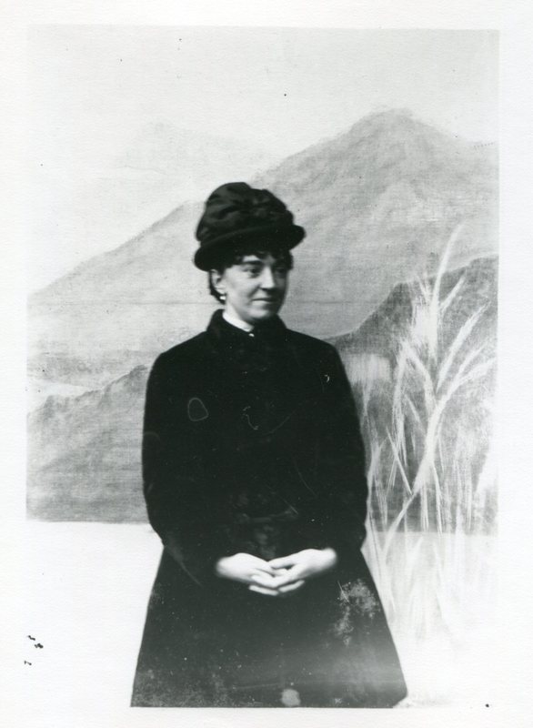 Unknown woman, Bryan plate.jpg Unknown woman, Bryan plate.jpg