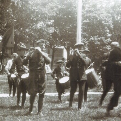 Marching band on Green Whiteman 23.jpg